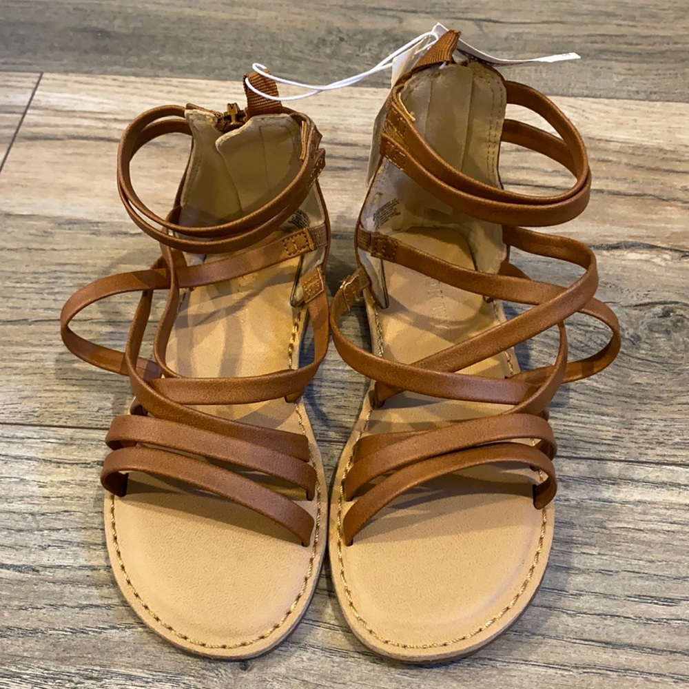 New Old Navy Sandals